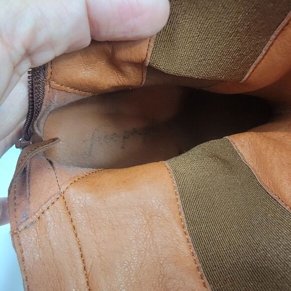 Free People Collection Essential Chelsea Boots Whiskey Brown Leather Size 7.5 - Picture 9 of 12